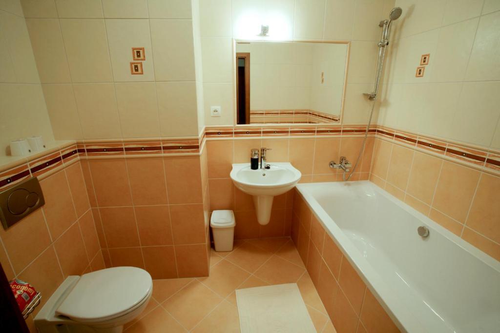 Hotel Dominika Bratislava Eksteriør billede